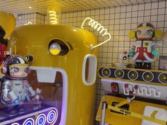 -泡泡玛特POPMART(上海环球港店)