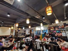 大堂-肖肖酸萝卜鱼火锅(总店)