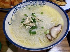 鸡汤银丝面-二孃鸡爪爪(东风路总店)