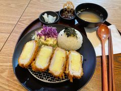 芝士拉丝猪排-俊泰食档·韩式料理(新迎小区店)