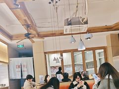 -蜜桃餐厅·伴山(湖滨商业街店)