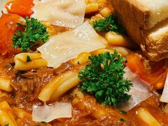 -JINNS锦时 steak&pizza(浸信会礼拜堂旧址店)