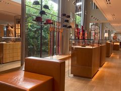 -HERMES(湖滨银泰in77店)
