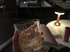 -瑰丽酒店·海吧·天际下午茶·现场DJ·天台酒吧