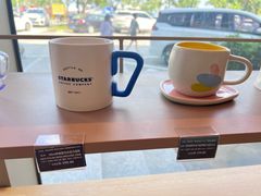 -星巴克(中山服务区西区店)