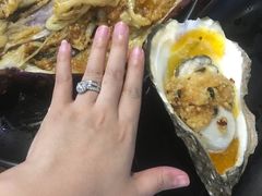-蚝美人·生蚝海鲜烧烤(茶花园店)