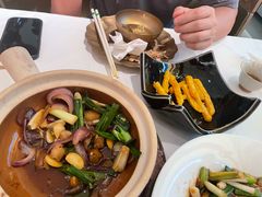 -桂满陇·手作小笼包&江南叫花鸡(中山公园店)