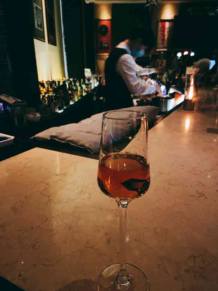 黄楼爵士俱乐部-"是一个爵士酒吧爵士酒吧爵士酒吧,有二楼,.