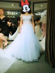 -Lady  Jane高端婚纱礼服馆