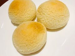 酥皮奶黄包-杭州JW万豪酒店-万豪中餐厅