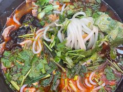 -桥香园过桥米线(国贸店)