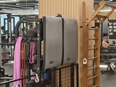 -Z&B Fitness Studio·Gym(前滩L+PLAZA店)