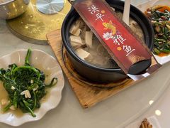 -洪平血旺椒麻鸡雅鱼饭店(熊猫大道店)