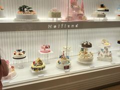 面包甜点陈列柜-好利来(乐堤港店)