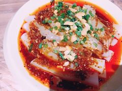 伤心凉粉-巴厘龙虾·榜首油焖大虾(音乐学院·沿江酒馆店)