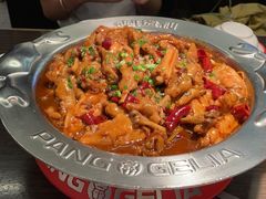 鸡翅煲-胖哥俩肉蟹煲(悦荟广场店)