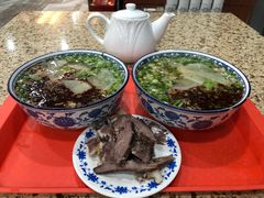 -吾穆勒蓬灰牛肉面·清真(北滨河中路店)