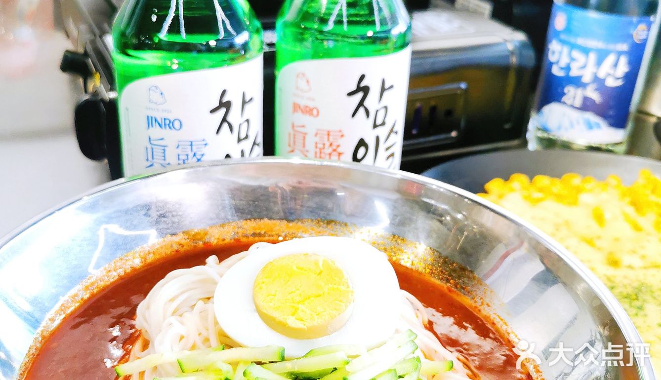 韩国老板告诉我烤肉正确吃法！