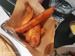 -ins森林童话餐厅coffee&bistro