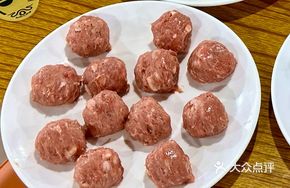 Freshly Made Beef Meatballs