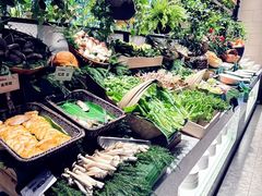 -川骄海鲜自助(王府井奥莱UP TOWN店原世界之花店)