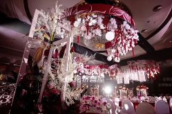 -花轿喜屋婚礼策划