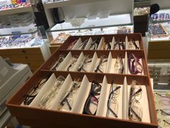 -广州宝岛眼镜武汉和光眼镜市场西区店