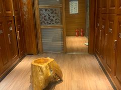 -君怡休闲洗浴会馆
