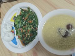 -爱月宝月嫂·育儿嫂(哈尔滨总店)