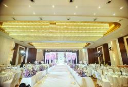 -成都世外桃源酒店-宴会厅·草坪婚礼·会议活动