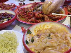 -华仔龙虾(永乐路总店)