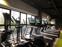 -Liking Fit24小时智能健身(金汇路韩国街店)