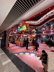 -Qmiss家庭娱乐中心(恒隆广场店)