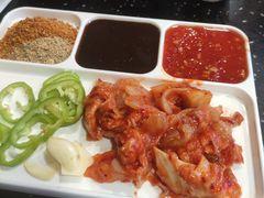 -牛味道炭火烤肉(湖前总店)