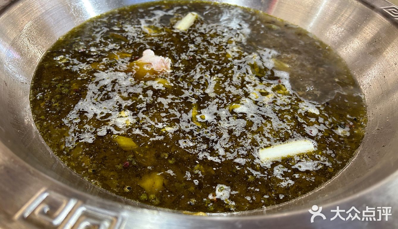 第一次吃这么麻的火锅[调皮]