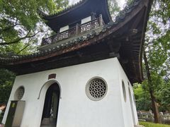 -汇龙潭