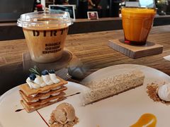 燕麦百利甜酒慕斯-Vanilla Specialty Coffee(八大关店)