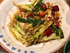 土司酒大碗花菜-吃饭皇帝大土家民族菜(正大广场店)