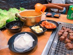 -肉甲韩国木炭烤肉(新壹街1店)
