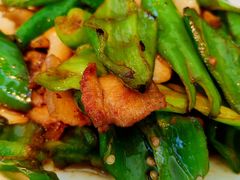 鲍鱼五花肉炒杭椒-莆田餐厅PUTIEN(三里屯店)