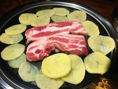土豆片-·缸桶屋·韩式牛肋条自助烤肉(西湖D11店)