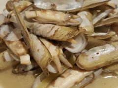 -赶海部落海鲜城(海阳路店)