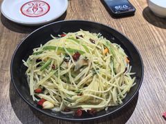 -叶派龙虾•招牌香辣蟹·海鲜(中海国际店)