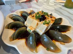 -肥肥虾庄·金牌油焖大虾(杨园滨江时代walk店)