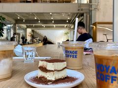 -VOYAGE COFFEE 咖啡烘焙工坊店(798艺术区店)