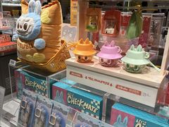 -泡泡玛特POPMART(上海环球港店)