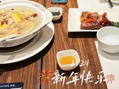 -港丽餐厅(正大店)