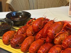 -肥肥虾庄·金牌油焖大虾(汉口城市广场店)