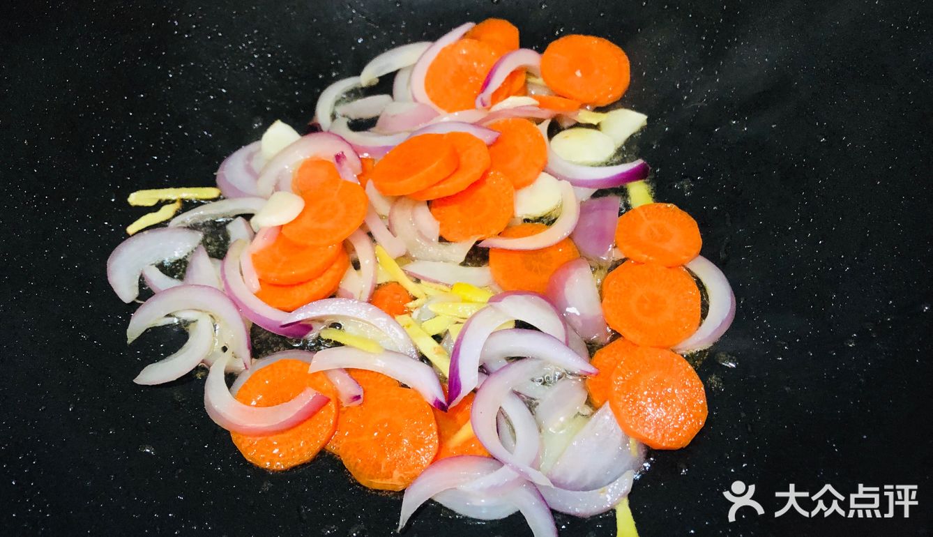 妈妈的美食厨房家常菜——葱爆牛肉 牛肉营养价值高