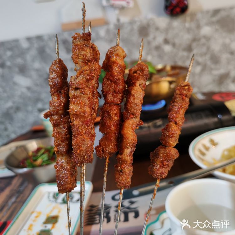 没吃之前我以为是羊和蝎子